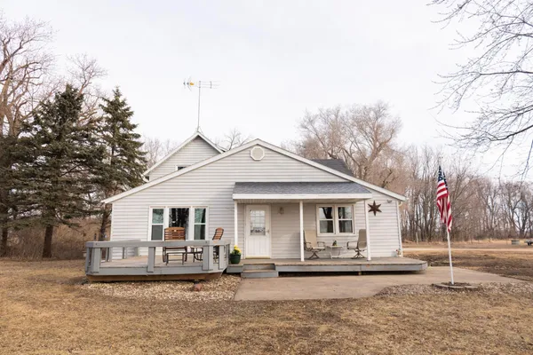 $369,000 | 28048 310th Street, Bigelow, MN 56117
