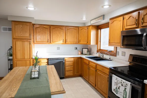 $369,000 | 28048 310th Street, Bigelow, MN 56117