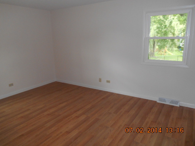 423 Justine Avenue Bolingbrook, IL 60440 - Photo 9 of 13