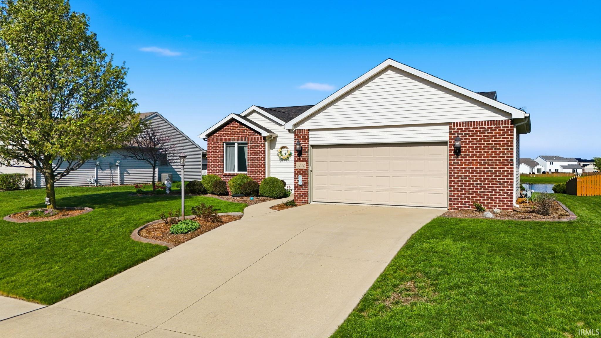 3232 Rivulet Run Fort Wayne, IN 46818 - Photo 2 of 36