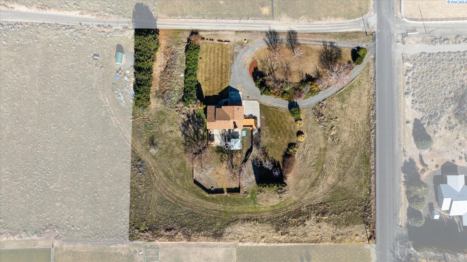 44808 South Fremont Road Kennewick, WA 99337 - Photo 5 of 47 Gallery Image 5