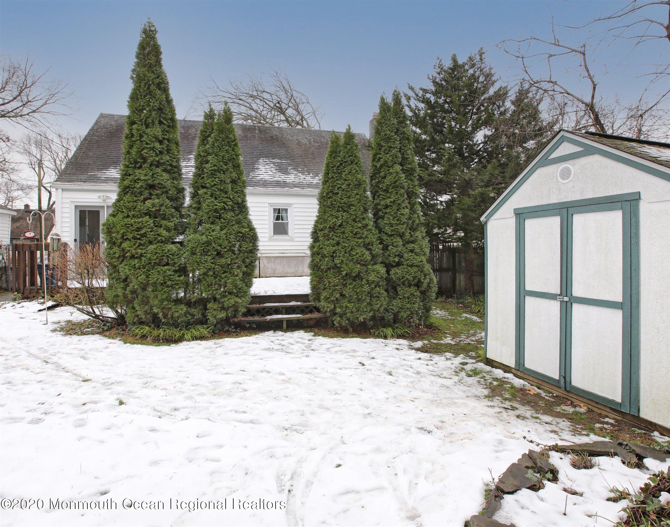 515 Couse Road Neptune Township, NJ 07753 - Photo 26 of 26 a view of a backyard of the house