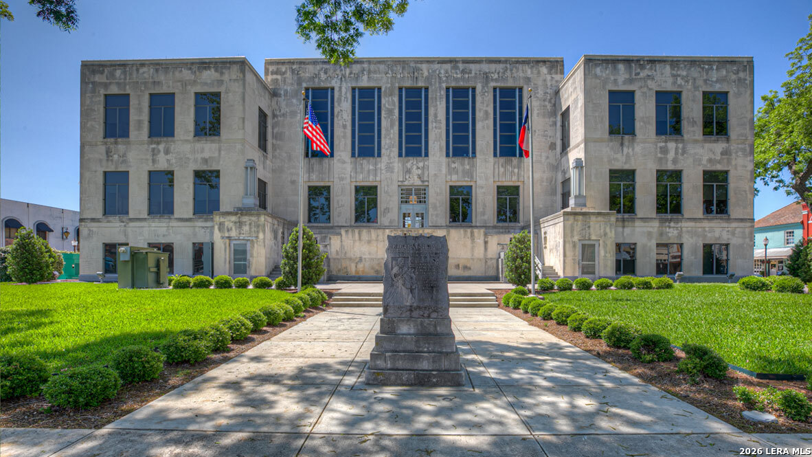 1053 Seedling Lane Seguin, TX 78155 - Photo 12 of 20 a front view of building with yard