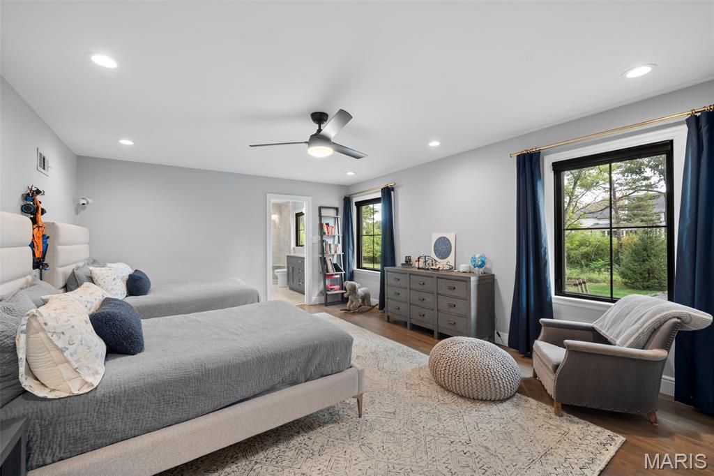 436 Tregaron Place Frontenac, MO 63131 - Photo 37 of 61