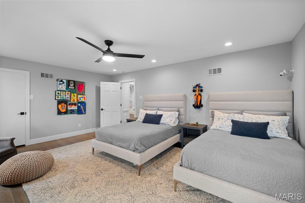 436 Tregaron Place Frontenac, MO 63131 - Photo 38 of 61