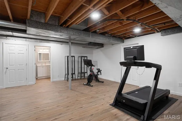 $2,299,000 | 436 Tregaron Place, Frontenac, MO 63131