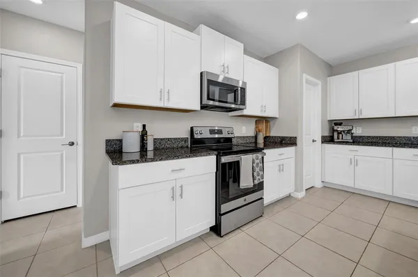 $469,999 | 31440 Barrel Wave Way, Wesley Chapel, FL 33545
