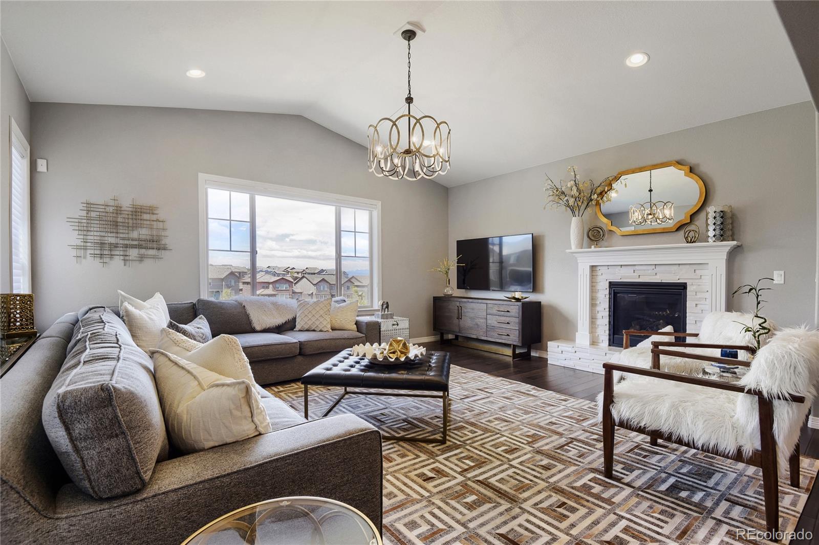 10655 Pine Chase Court Highlands Ranch, CO 80126 - Photo 4 of 31