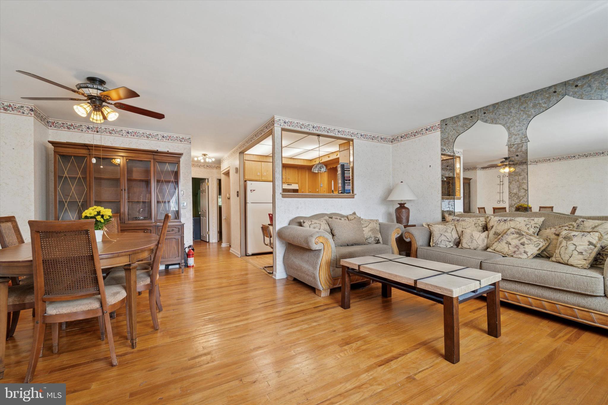 3345 Morrell Avenue Philadelphia, PA 19114 - Photo 2 of 13 Gallery Image 2