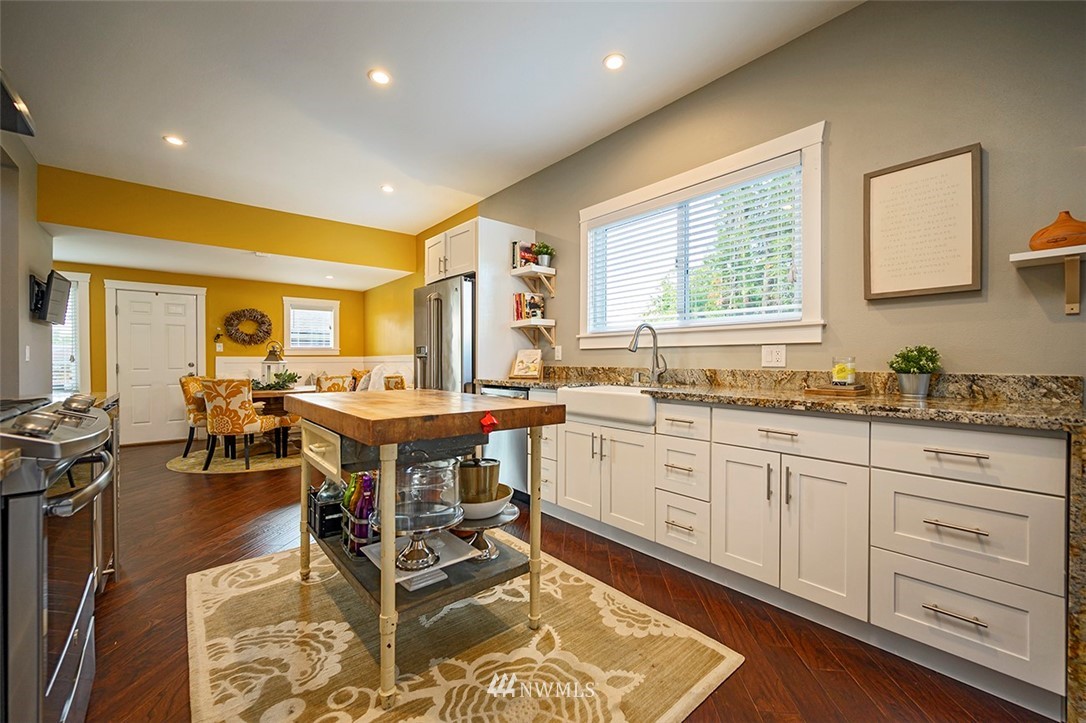 3917 South Morgan Street Seattle, WA 98118 - Photo 13 of 25 Gallery Image 13