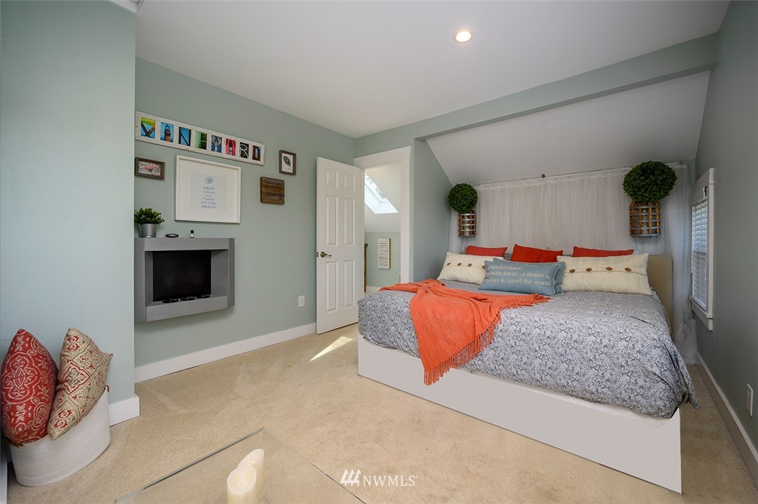 3917 South Morgan Street Seattle, WA 98118 - Photo 16 of 25 Gallery Image 16