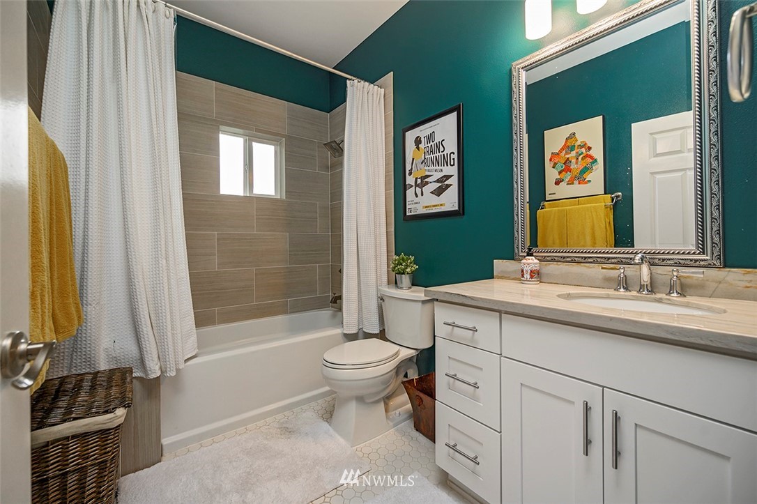 3917 South Morgan Street Seattle, WA 98118 - Photo 19 of 25 Gallery Image 19