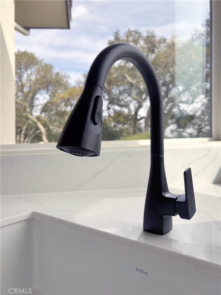 12650 Cenegal Road Atascadero, CA 93422 - Photo 11 of 32 kitchen faucet in similar home