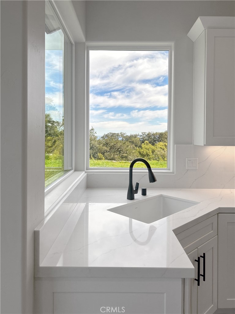 12650 Cenegal Road Atascadero, CA 93422 - Photo 12 of 32 Views from the kitchen window in similar home