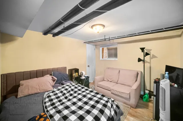 $850,000 | 6447 North Glenwood Avenue, Chicago, IL 60626