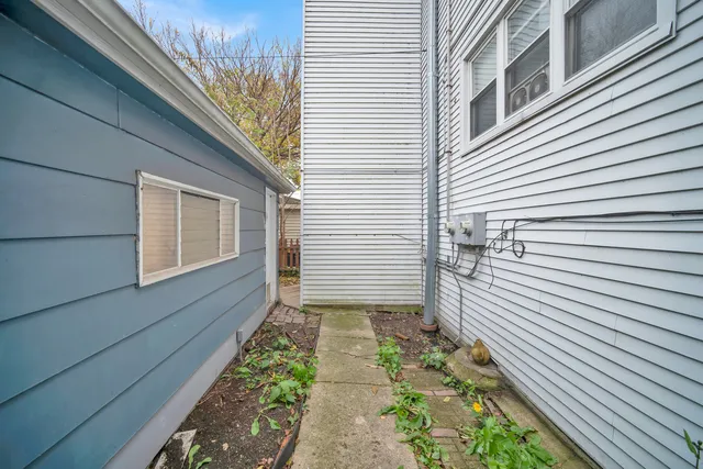 $850,000 | 6447 North Glenwood Avenue, Chicago, IL 60626