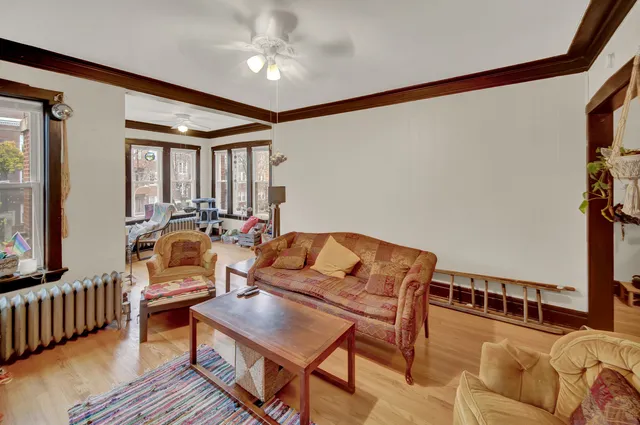 $850,000 | 6447 North Glenwood Avenue, Chicago, IL 60626
