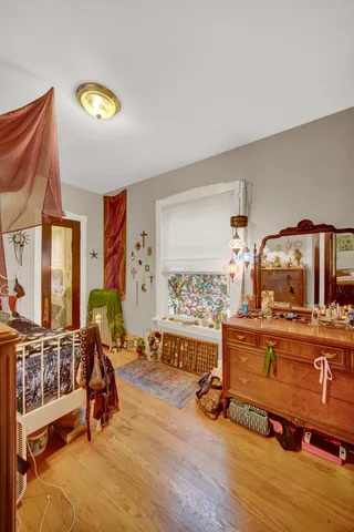 $850,000 | 6447 North Glenwood Avenue, Chicago, IL 60626