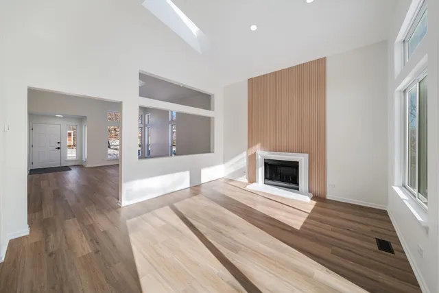 $389,900 | 4481 Tucker Lane, Waukegan, IL 60085