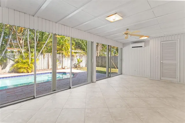 $4,500 | 2325 Northeast 9th Street, Pompano Beach, FL 33062