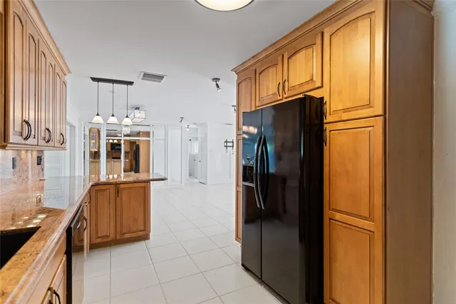 $4,500 | 2325 Northeast 9th Street, Pompano Beach, FL 33062