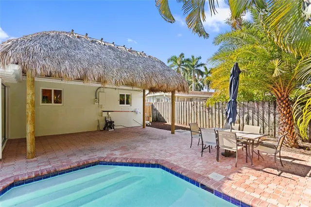 $4,500 | 2325 Northeast 9th Street, Pompano Beach, FL 33062