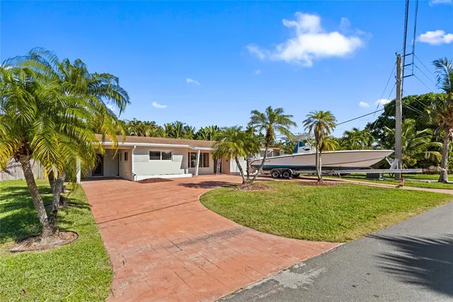 $4,500 | 2325 Northeast 9th Street, Pompano Beach, FL 33062