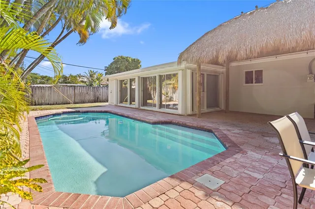 $4,500 | 2325 Northeast 9th Street, Pompano Beach, FL 33062