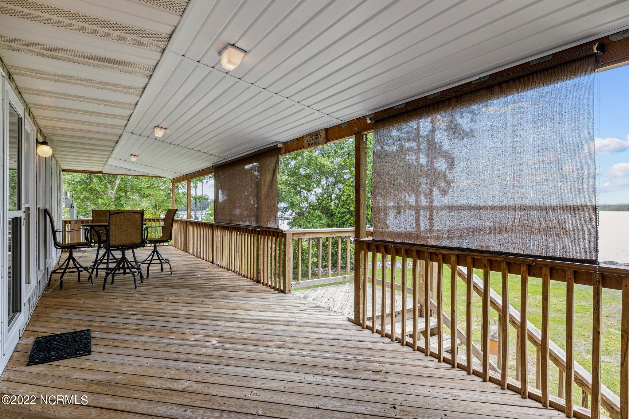 120 Thurman Road Beaufort, NC 28516 - Photo 5 of 37 120 Thurman Rd