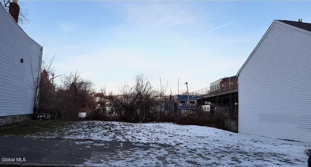 $193,000 | 232-242 Elk Street, Albany, NY 12206