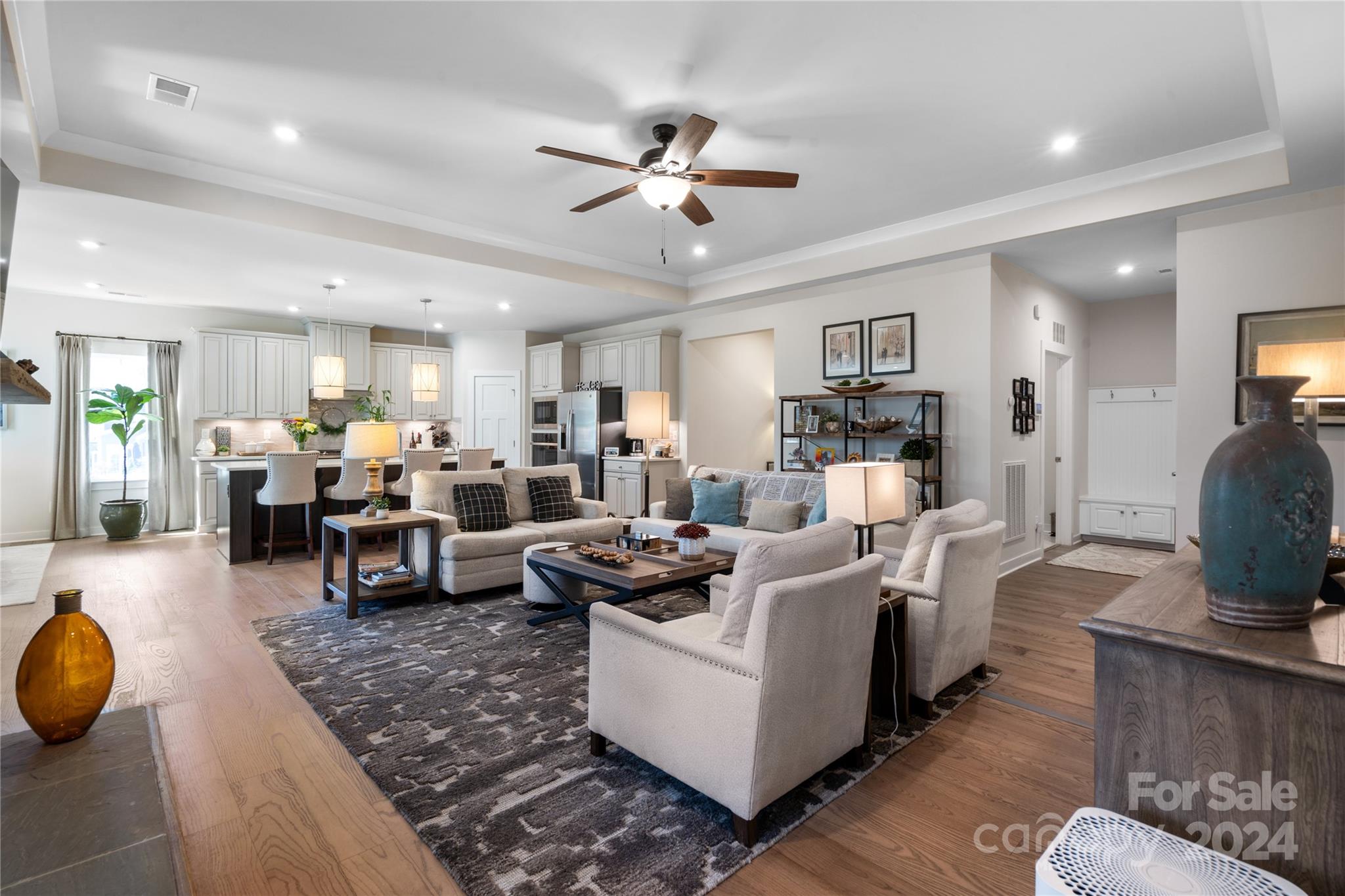 11218 Sound Road Davidson, NC 28036 - Photo 3 of 28 Gallery Image 3