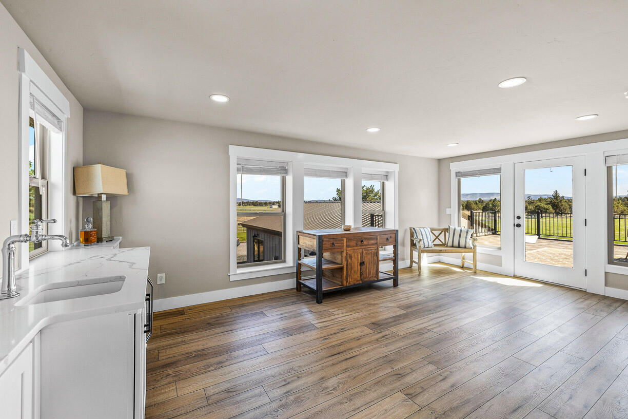 24166 Dodds Road Bend, OR 97701 - Photo 25 of 62 Upstairs Bedroom/Rec Room