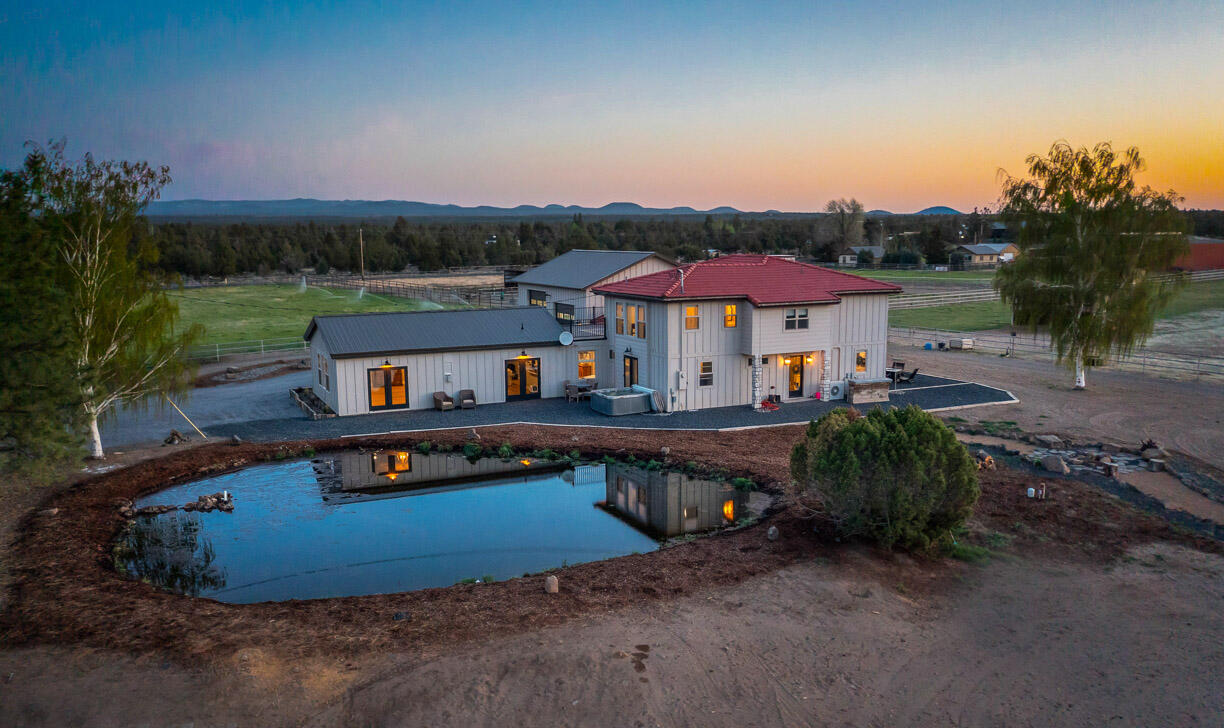 24166 Dodds Road Bend, OR 97701 - Photo 4 of 62 exterior pond