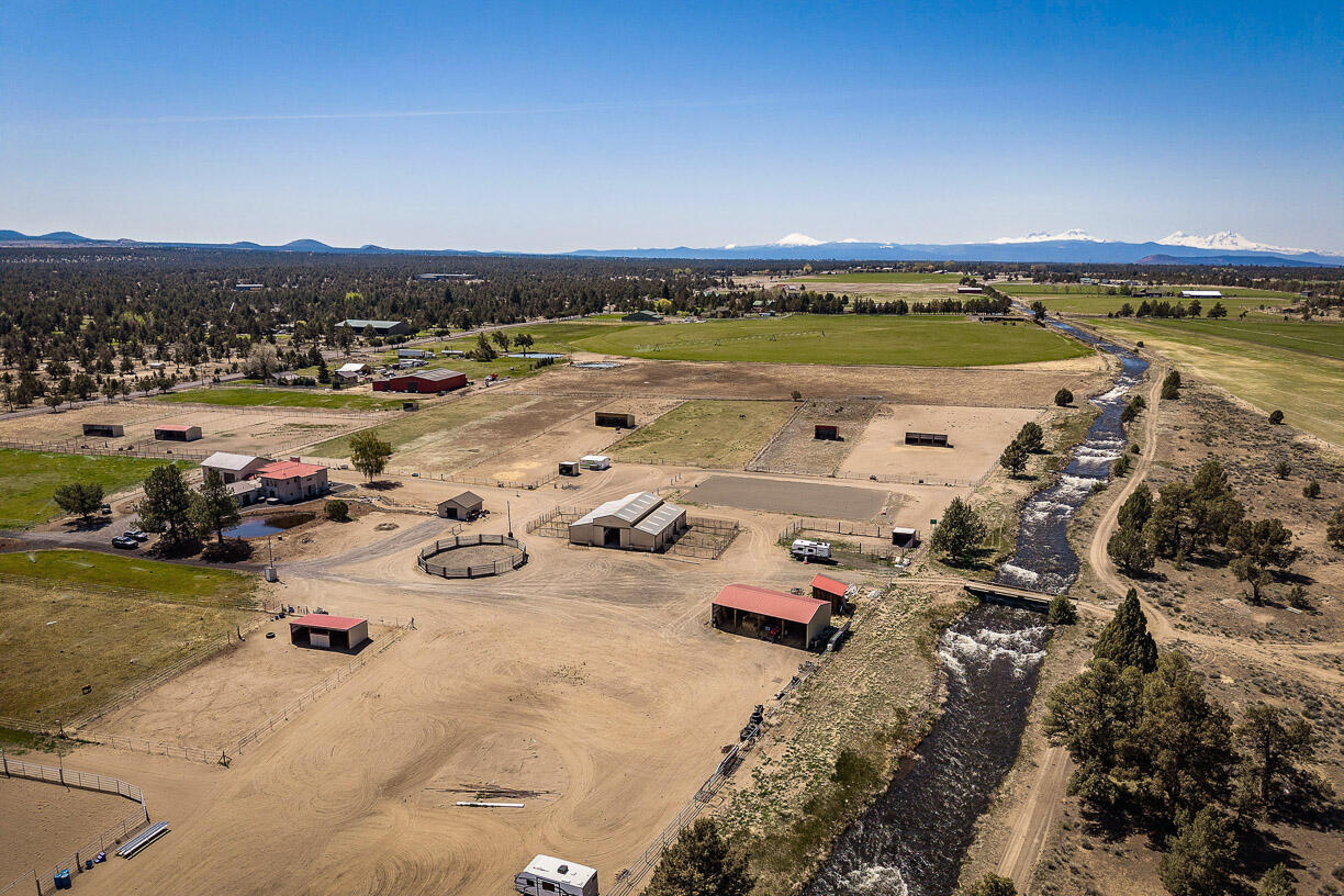 24166 Dodds Road Bend, OR 97701 - Photo 61 of 62 Drone
