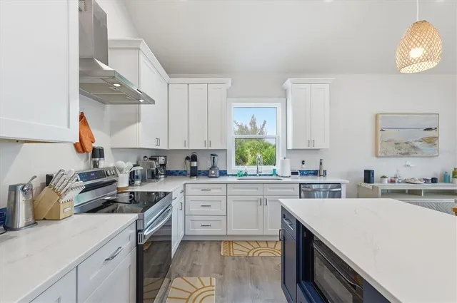 $1,160,000 | 19 Lemon Bay Lane, Placida, FL 33946