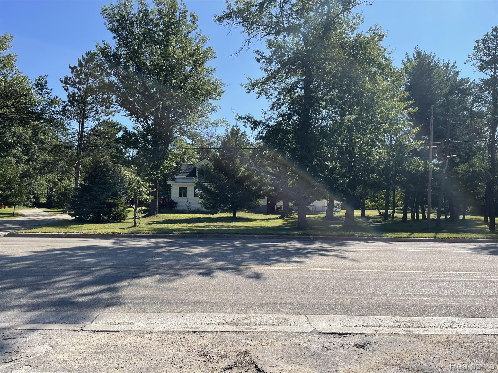 2160 North St Helen Road St. Helen, MI 48656 - Photo 4 of 36