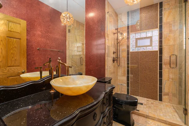 $1,199,999 | 807 Hitchcock Avenue, Lisle, IL 60532