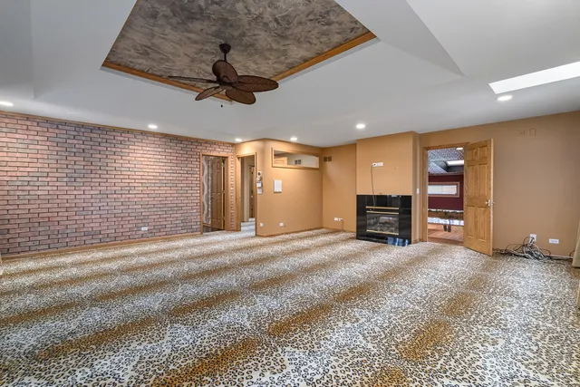 $1,199,999 | 807 Hitchcock Avenue, Lisle, IL 60532