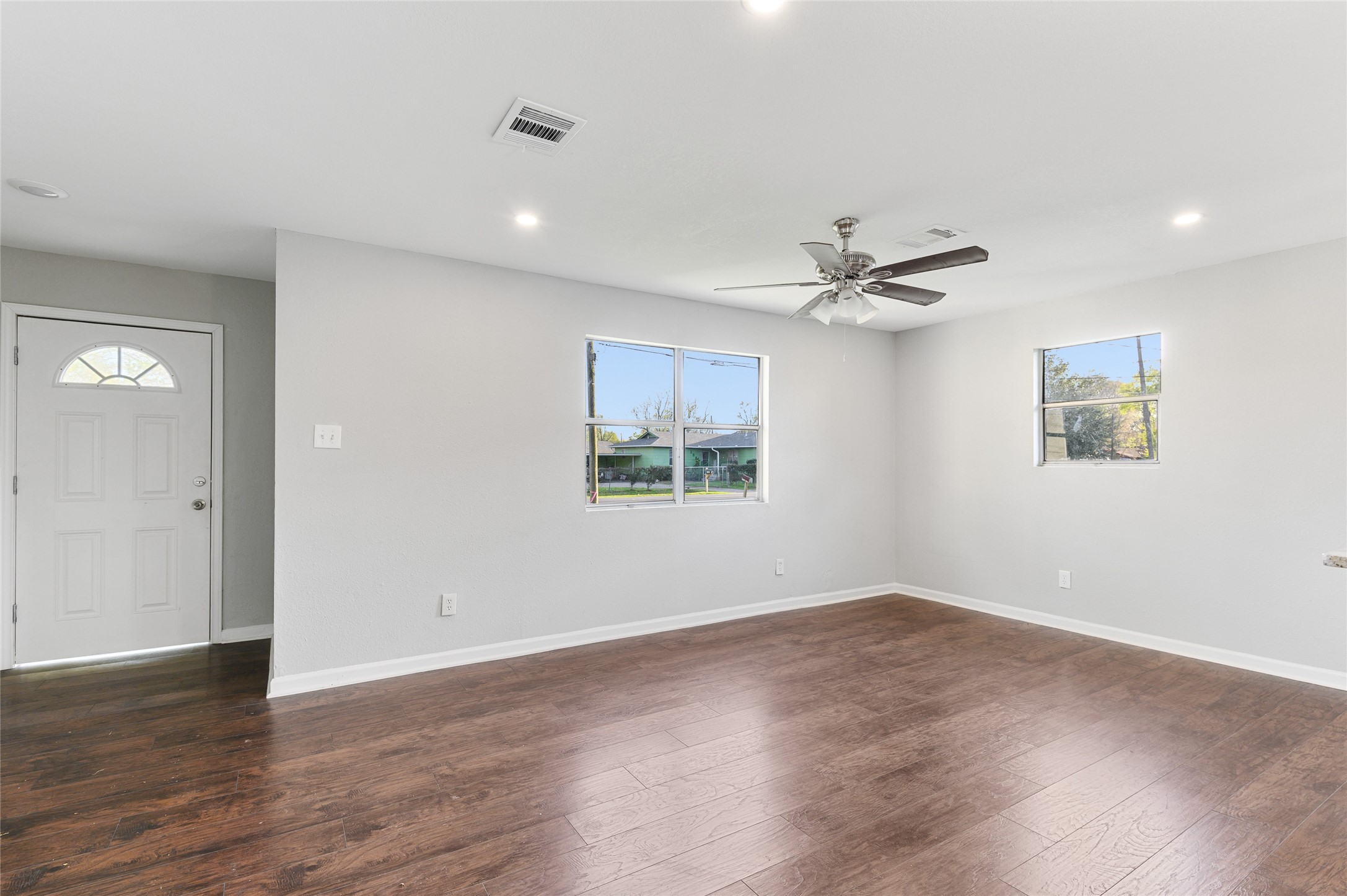 986 Dewalt Street Houston, TX 77088 - Photo 15 of 18 a view of a livingroom with a window