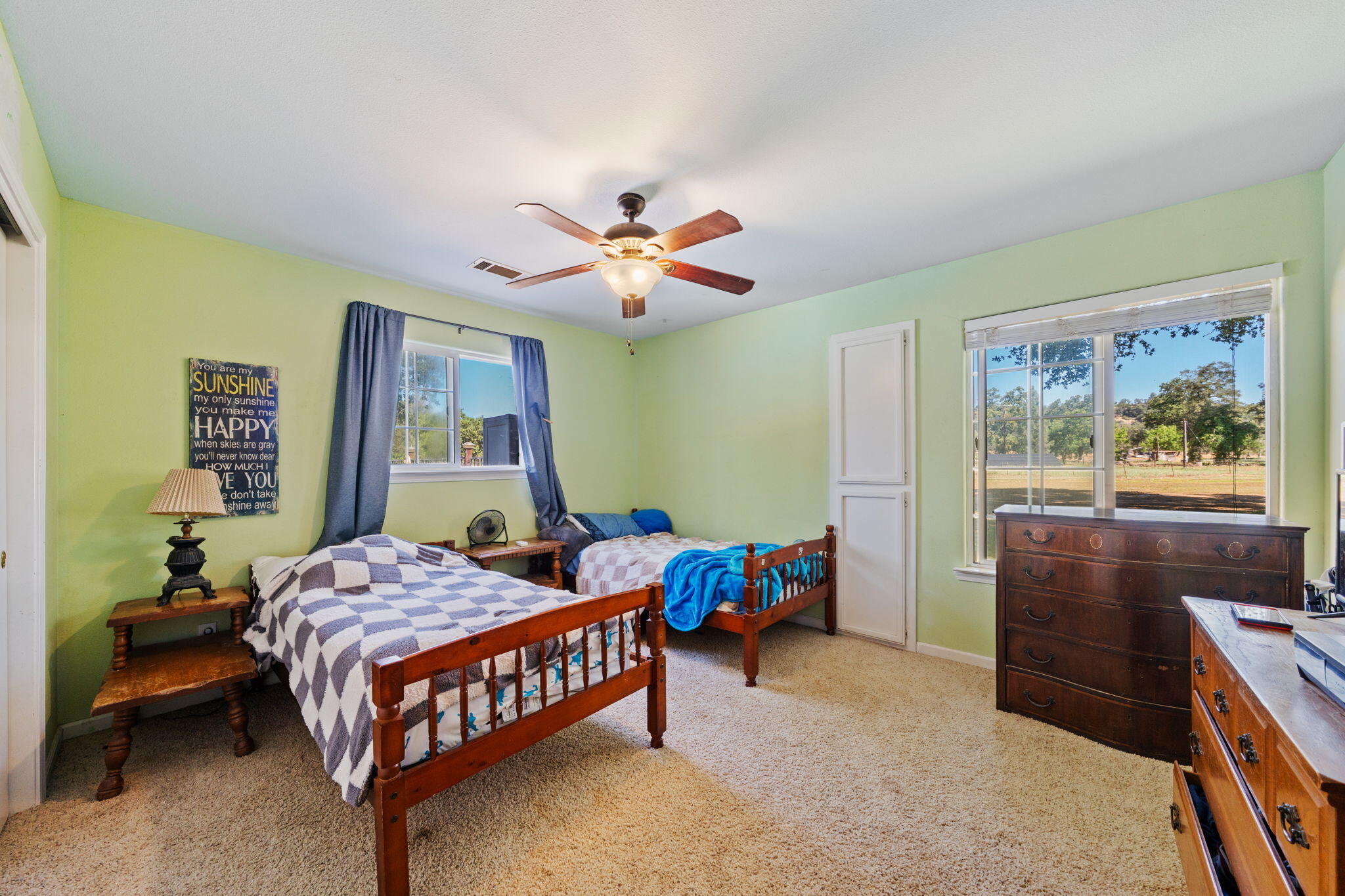 10971 Oak Run Road Oak Run, CA 96069 - Photo 26 of 49 Guest Bedroom 1