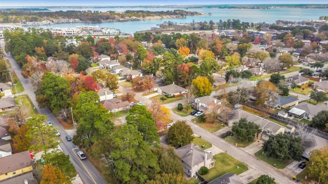 $1,850 | 256 Indian Falls South, Conroe, TX 77316