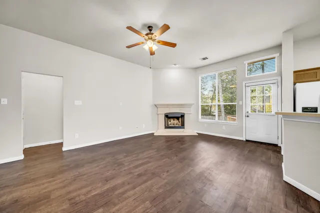 $1,850 | 256 Indian Falls South, Conroe, TX 77316