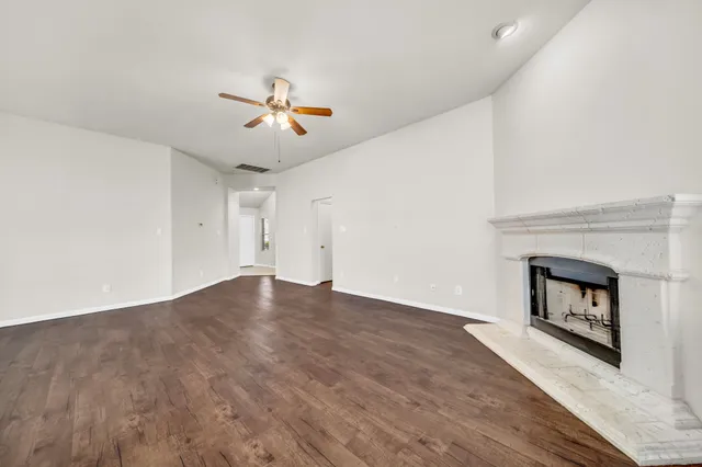 $1,850 | 256 Indian Falls South, Conroe, TX 77316