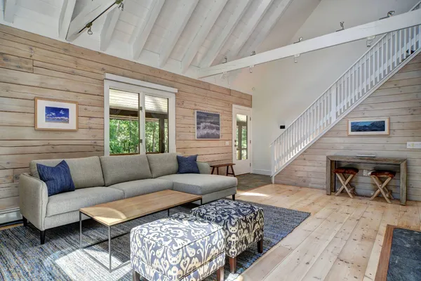 $40,000 | 143 Merchants Path, East Hampton, NY 11937