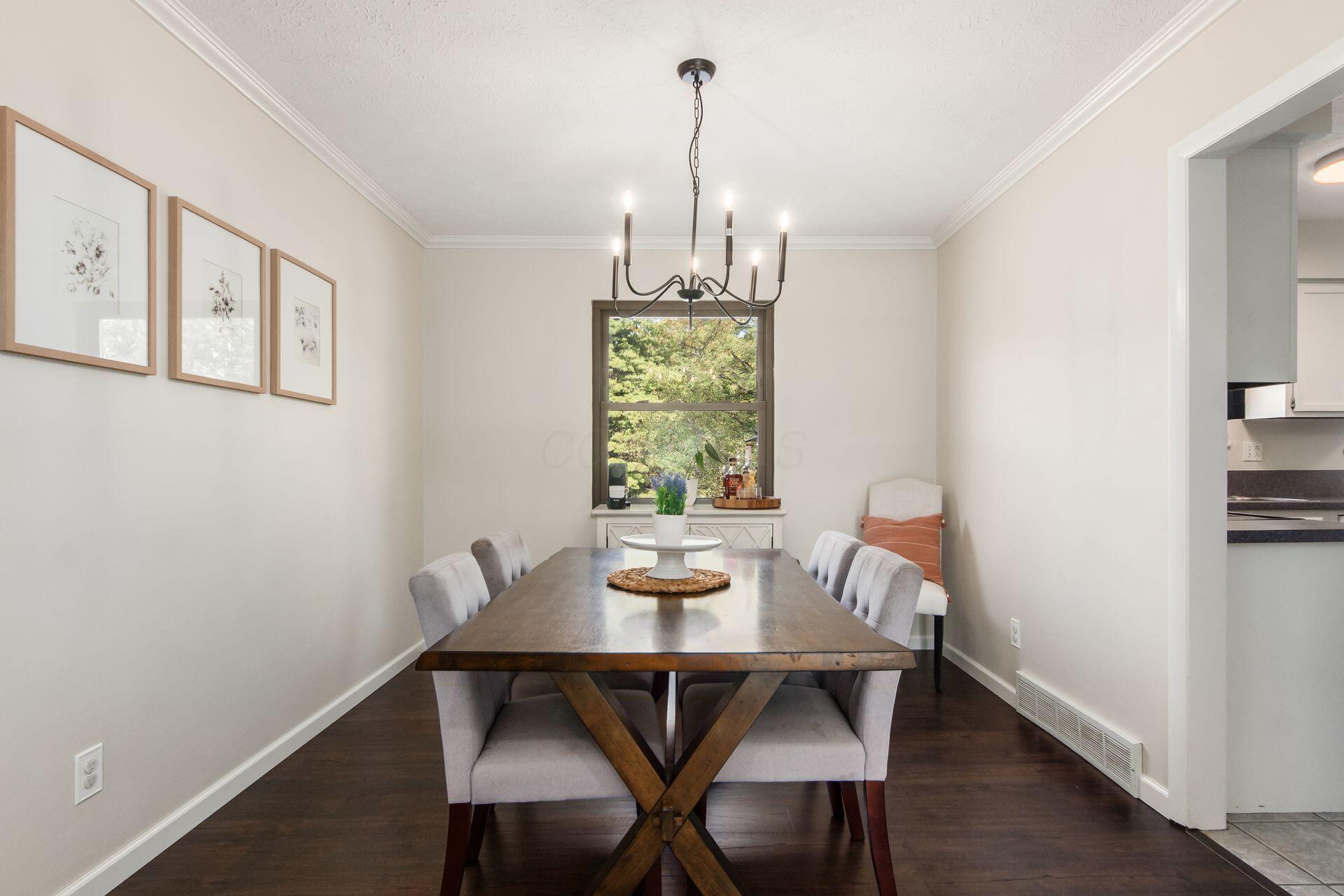 536 Tresham Road Columbus, OH 43230 - Photo 20 of 46 Formal dining room