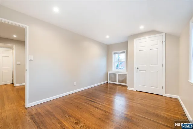 $2,000 | 189 Washington Avenue, Little Ferry, NJ 07643