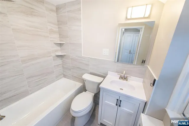 $2,000 | 189 Washington Avenue, Little Ferry, NJ 07643