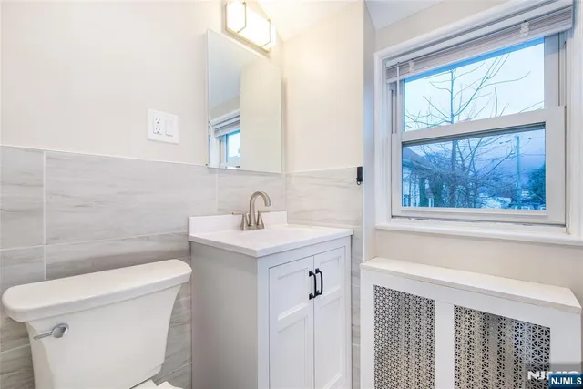 $2,000 | 189 Washington Avenue, Little Ferry, NJ 07643