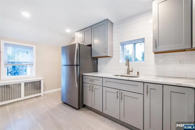 $2,000 | 189 Washington Avenue, Little Ferry, NJ 07643