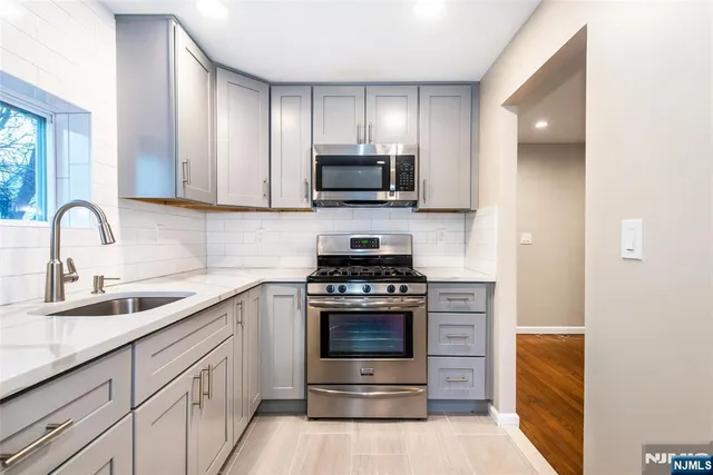 $2,000 | 189 Washington Avenue, Little Ferry, NJ 07643